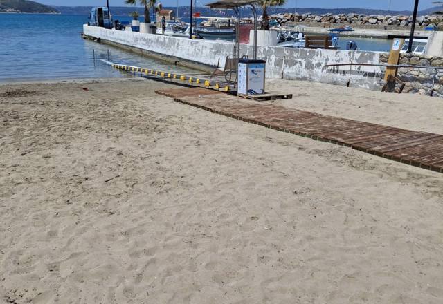 Αποκορώνου Καλύβες